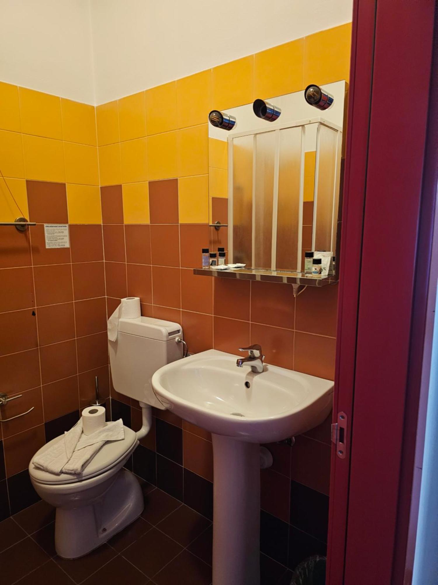 Hotel Arcadia None Екстериор снимка